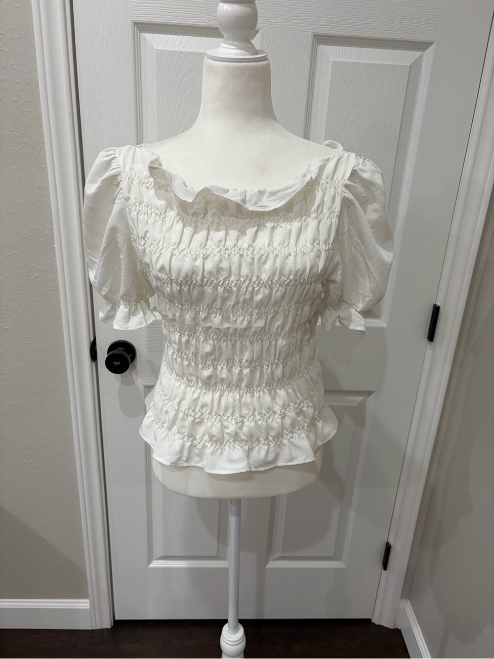 H&M White Smocked Ruffle Puff-Sleeve Top